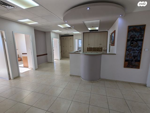 משרדים, יצחק בן צבי 10, מרכז אזרחי, באר שבע