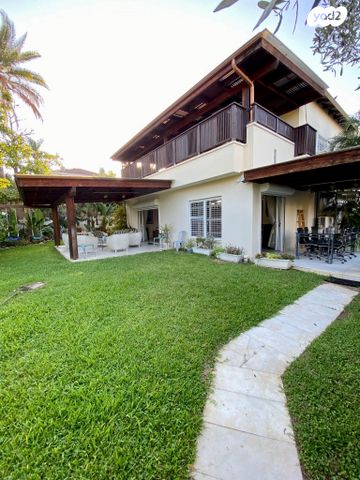 בית פרטי/ קוטג', נווה עמית, רחובות