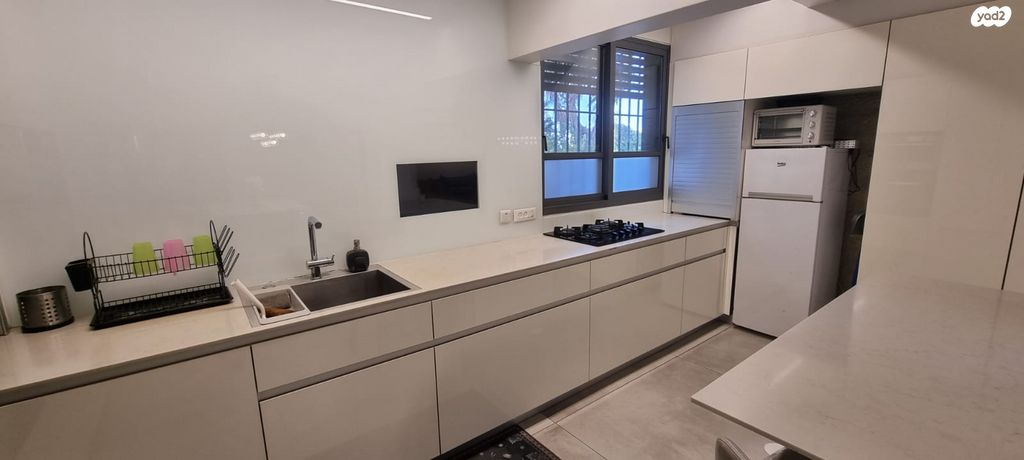 דירת גן, הצדיק מצ'כנוב, רמות, ירושלים