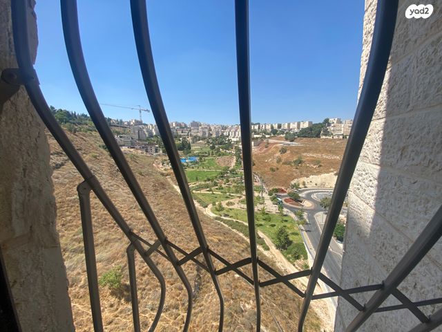 דירה, גרשון אבנר, ירושלים