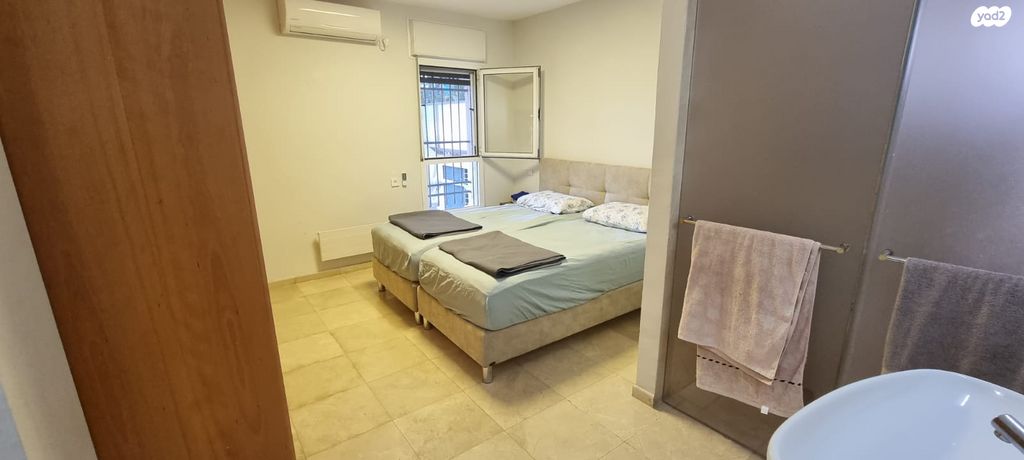 דירת גן, הצדיק מצ'כנוב, רמות, ירושלים