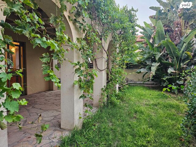 בית פרטי/ קוטג', תנובות