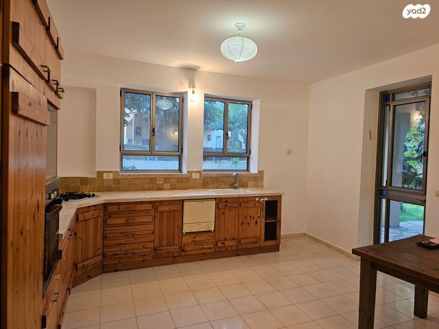 בית פרטי/ קוטג', תנובות