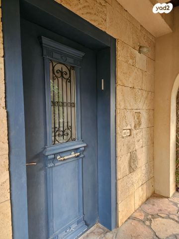 בית פרטי/ קוטג', תנובות