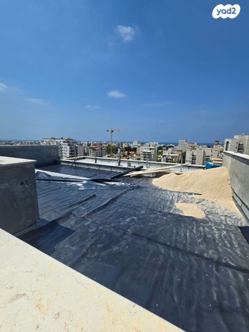 גג/ פנטהאוז, אחד העם, נהריה