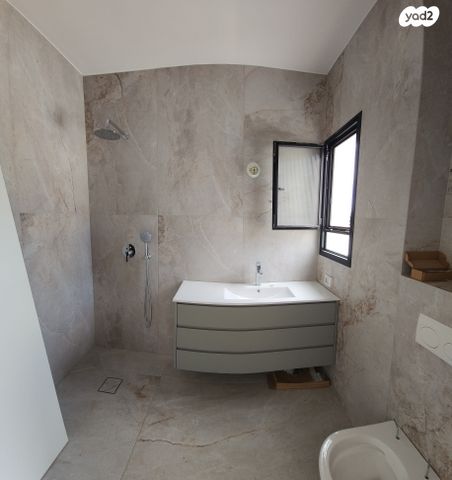 בית פרטי/ קוטג', יפה נוף, פרדס חנה כרכור