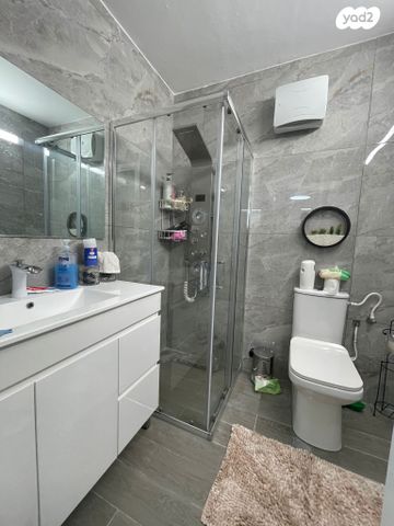 דירה, שכונה ט', באר שבע