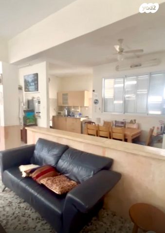 בית פרטי/ קוטג', עבאס 21, התקוה, בית יעקב, נווה צה"ל, תל אביב יפו