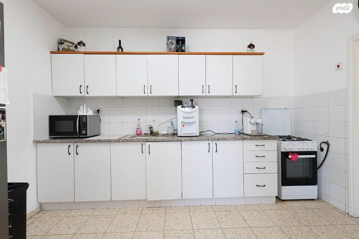 דירה, זלמן שז"ר 20, רמת פולג, נתניה