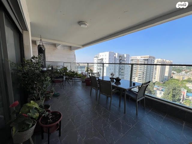 גג/ פנטהאוז, ליבת העיר, יהוד מונוסון