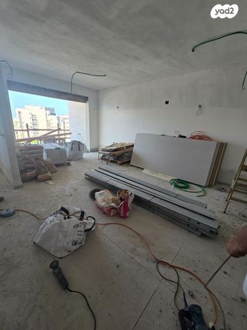 גג/ פנטהאוז, אחד העם, נהריה