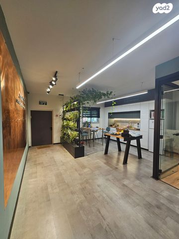 משרדים, תל מונד