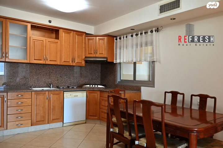 דירה, נתניה