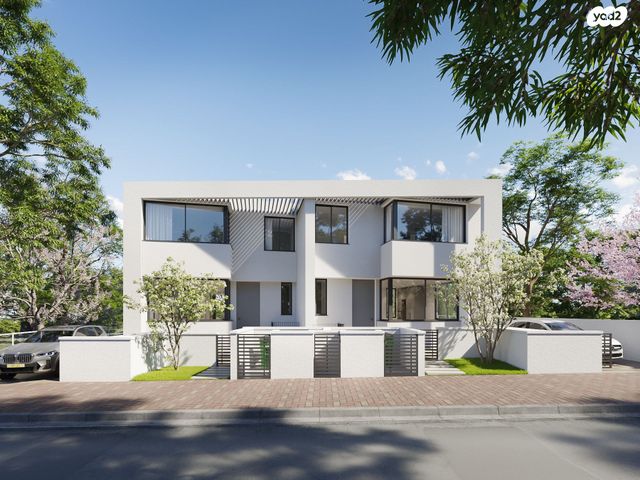 דו משפחתי, אבן יהודה