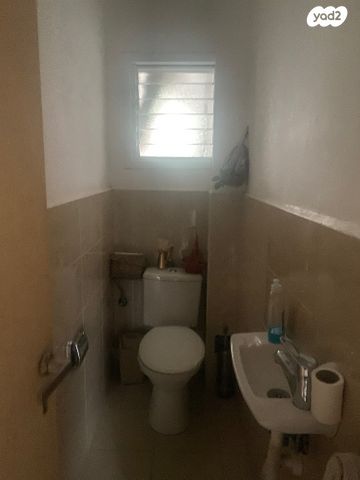 בית פרטי/ קוטג', פרדסיה