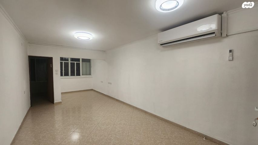 דירה, צמח צדק 13, חב"ד, נווה אורנים, לוד