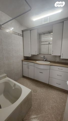 דירה, צמח צדק 13, חב"ד, נווה אורנים, לוד