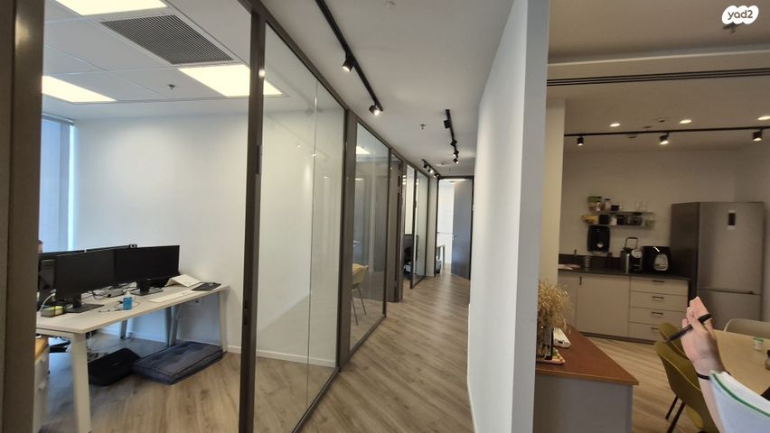 משרדים, רמת גן