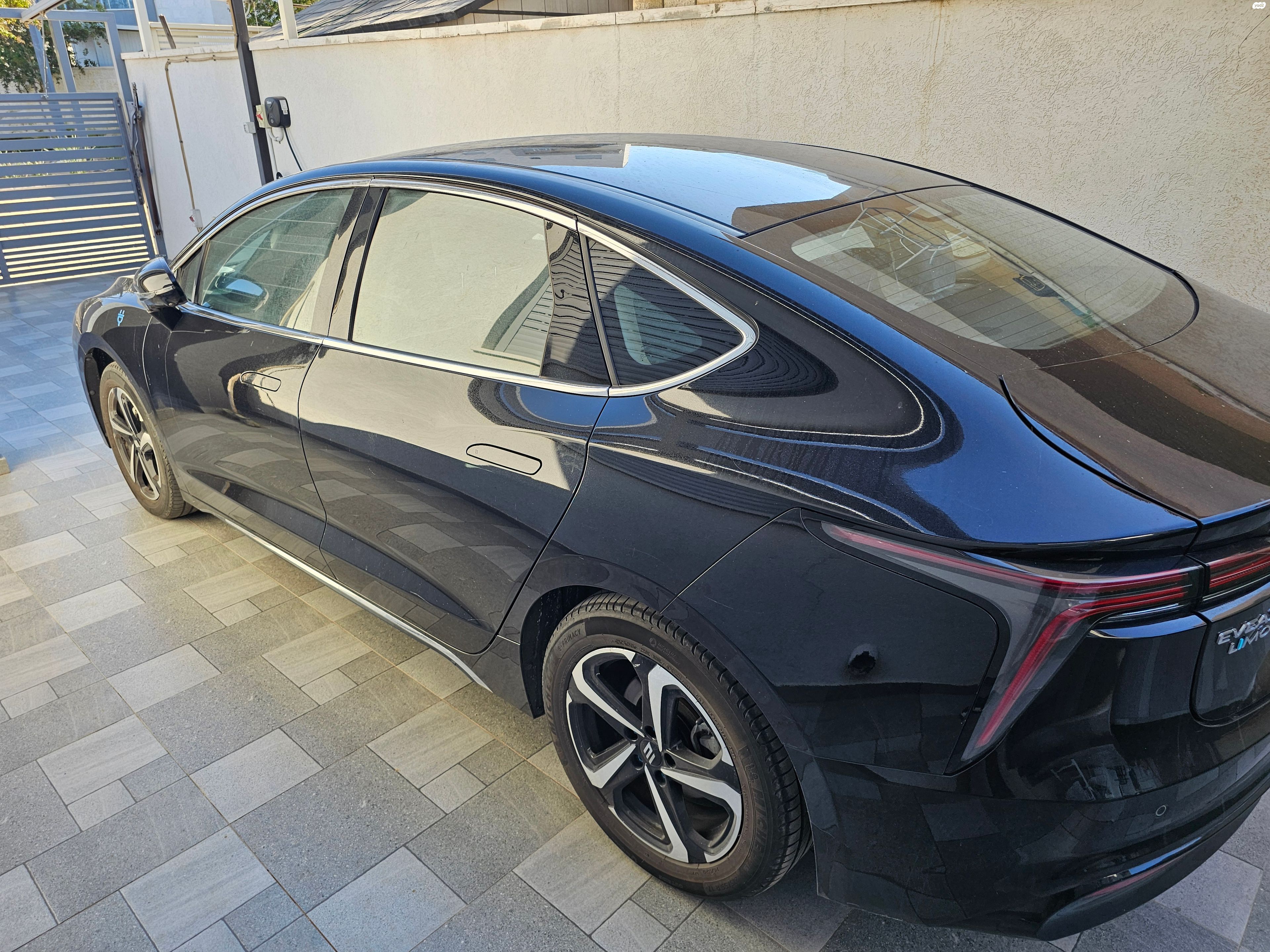מודעת רכב אי.וי איזי  Limo