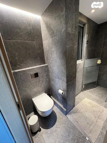 דירה, הגוש הגדול, רמת אביב החדשה, נופי ים, תל אביב יפו