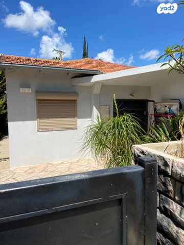 דו משפחתי, רמת החייל, תל אביב יפו