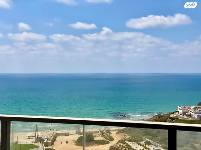 דירה, שדרות רחבעם זאבי 13, גבעת אולגה, חדרה