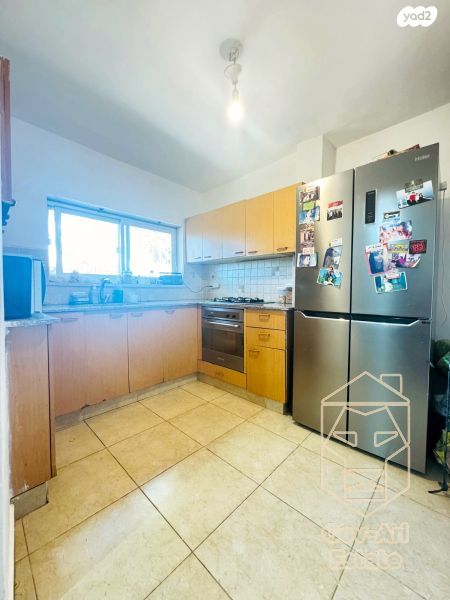 דירת גן, מבוא הלוט, גילה, ירושלים