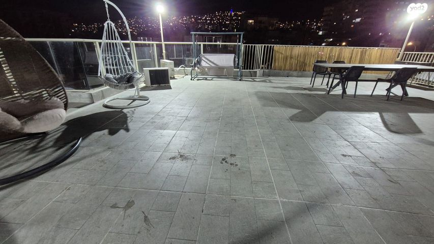 גג/ פנטהאוז, נייברג, קרית שמואל, טבריה