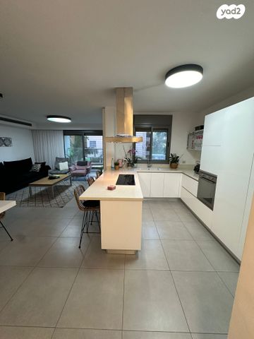 דירה, הרב טנא 26, נווה זאב, נאות אילן, באר שבע