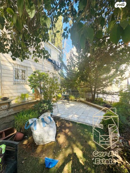 דירת גן, מבוא הלוט, גילה, ירושלים