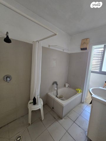 דירה, ההגנה, הרצליה הירוקה, נווה עובד, הרצליה