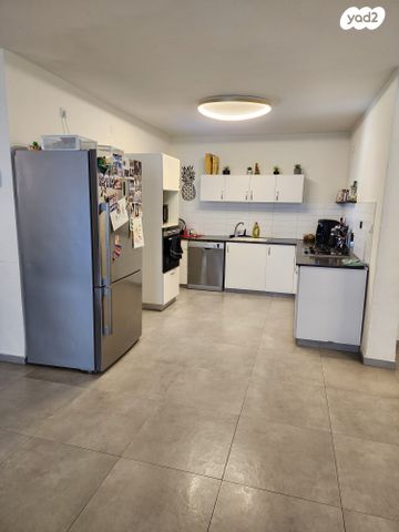 דירה, ברנשטיין, נווה הדרים, ראשון לציון