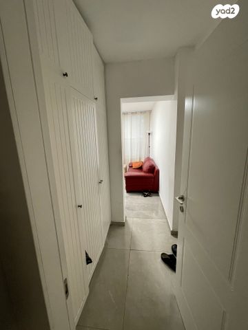 דירת גן, אבי עזרי 6, מתיתיהו מזרח, מודיעין עילית