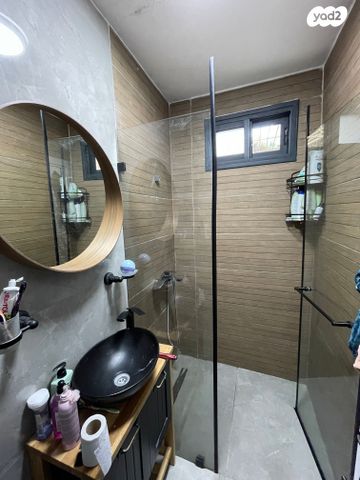 דירת גן, אבי עזרי 6, מתיתיהו מזרח, מודיעין עילית