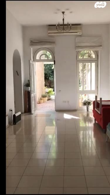 דירת גן, יהודה, בקעה, ירושלים