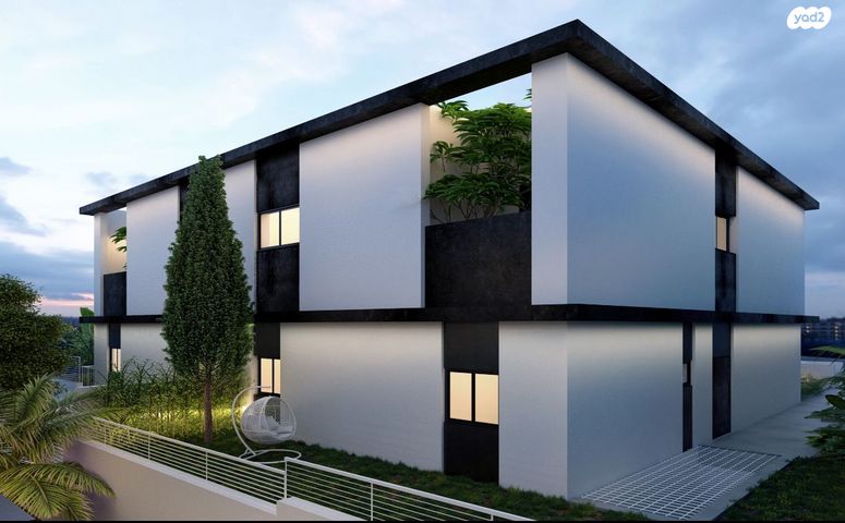 דו משפחתי, בעל התניא, אבן גבירול, רחובות