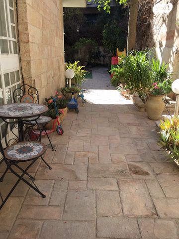 דירת גן, יהודה, בקעה, ירושלים