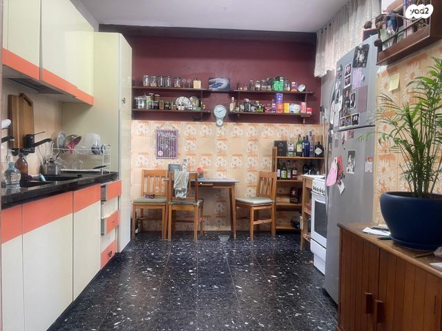 דירה, הרב הרצוג, גבעת הורדים, רסקו, ירושלים