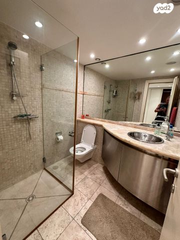 דירה, הרצל רוזנבלום, גלילות, תל אביב יפו