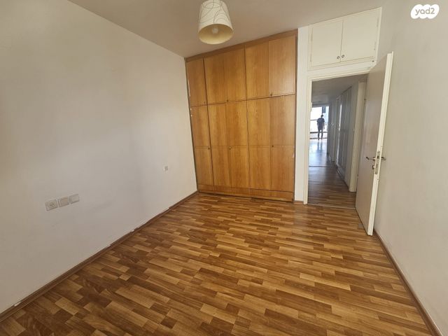 דירה, שדרות הציונות 4, הצפון החדש - כיכר המדינה, תל אביב יפו