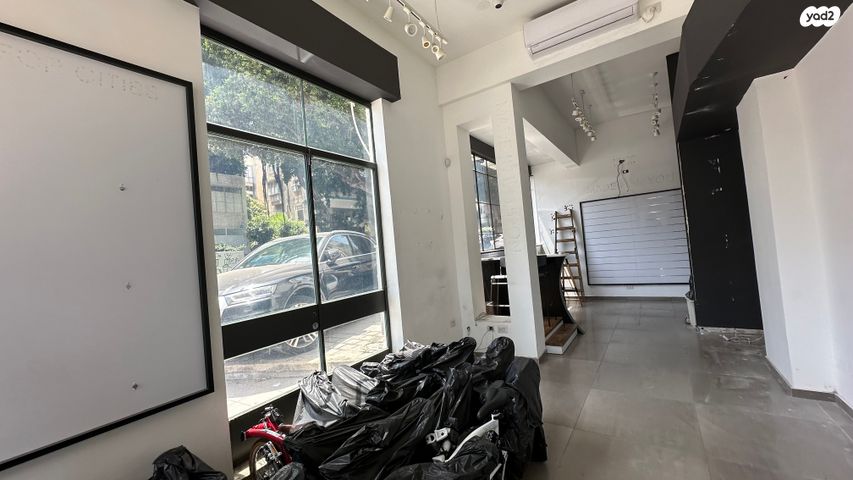 חנויות/ שטח מסחרי, אבן גבירול, הצפון הישן - דרום, תל אביב יפו