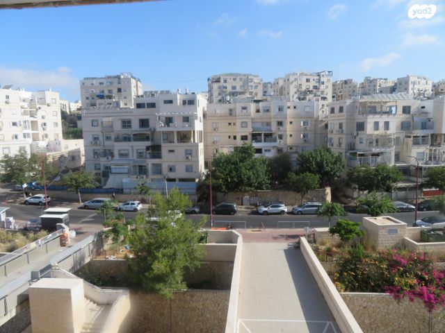 דירה, רבי שמעון בר יוחאי 10, אחוזת ברכפלד, מודיעין עילית