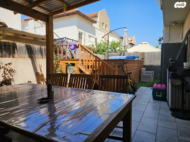 בית פרטי/ קוטג', בית דגן