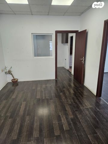 משרדים, תלפיות תעשיה ומסחר, ירושלים