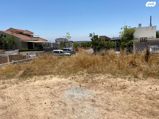 שביל הבריכה 1