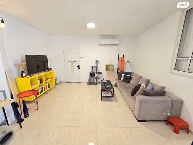 דירת גן, שכונה א', באר שבע