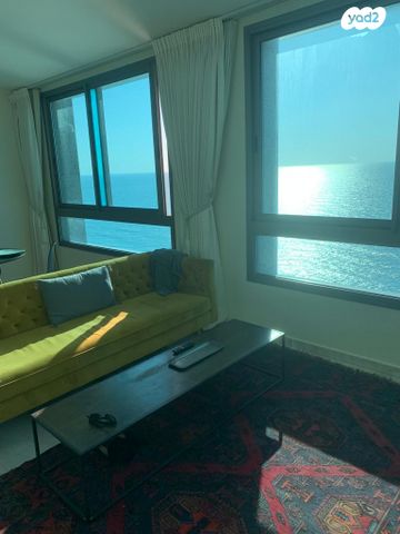 דירה, נוף הטיילת, נתניה