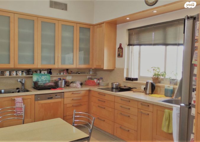 דירה, דוסתאי, קטמון הישנה, ירושלים