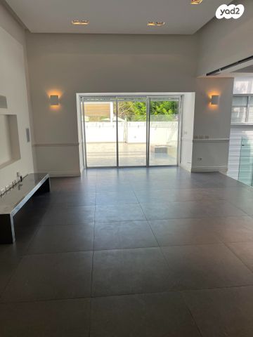 גג/ פנטהאוז, תל אביב יפו