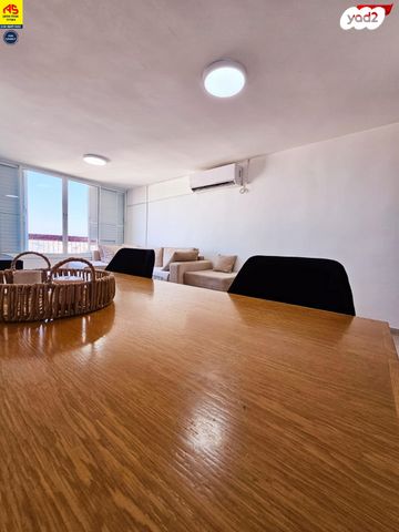 דירה, שדרות הפלמ"ח 15, רובע ג', אשדוד